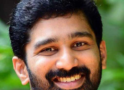 മോഹന്ലാല് സമ്പൂര്ണ ദുരന്തമെന്ന് പരോക്ഷമായ് പറഞ്ഞ് വി.ടി ബല്റാം