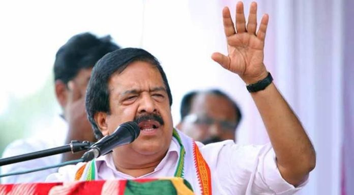 ഉമ്മന് ചാണ്ടിയും മുല്ലപ്പള്ളിയും കെ.സി വേണുഗോപാലും മത്സരിക്കില്ല; മിടുമിടക്കന്മാരായ ചുണക്കുട്ടന്മാരെയാണ് കരുതിവെച്ചിരിക്കുന്നതെന്ന് ചെന്നിത്തല