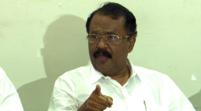 ഹോളി ആയതുകൊണ്ടാണ് ബി.ജെ.പി സ്ഥാനാര്ത്ഥി പ്രഖ്യാപനം വൈകുന്നതെന്ന് പി.എസ് ശ്രീധരന് പിള്ള