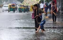 സംസ്ഥാനത്ത് വീണ്ടും മഴ കനക്കുന്നു