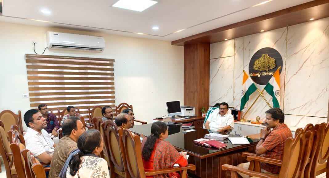 സർക്കാർ ആശുപത്രികളിലെ ജീവനക്കാരുടെ കുറവ് പരിഹരിക്കും : മന്ത്രി കെ.മുരളീധരൻ