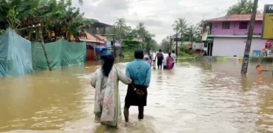 കനത്ത മഴ, സംസ്ഥാനത്ത് വിവിധ ജില്ലകളില് വരും ദിവസങ്ങളിലും ശക്തമായ മഴ മുന്നറിയിപ്പ്