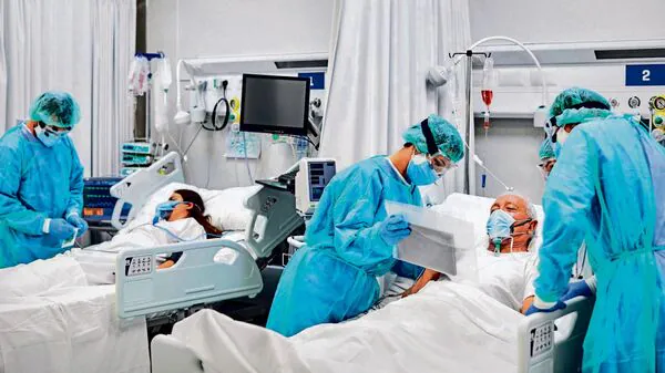 സ്വകാര്യ ആശുപത്രികളിലെ ചികിത്സാ ചിലവ് നിയന്ത്രിക്കാന് ബില്ല് കൊണ്ടുവരാനൊരുങ്ങി സര്ക്കാര്